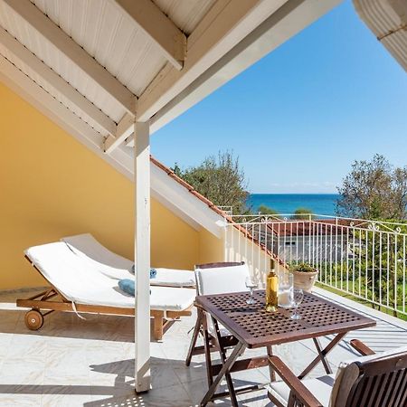 Albouro Seafront Apartments Кателиос Екстериор снимка