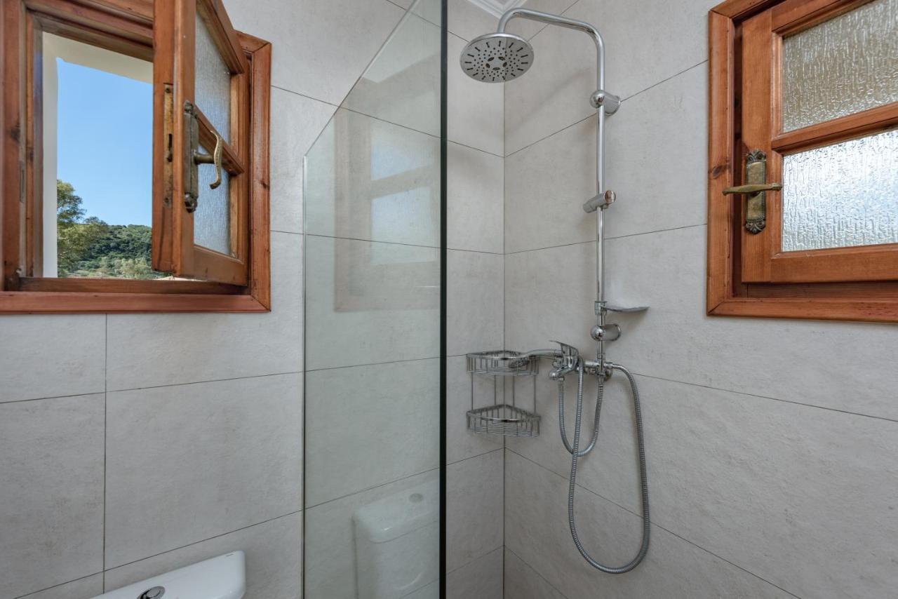 Albouro Seafront Apartments Кателиос Екстериор снимка