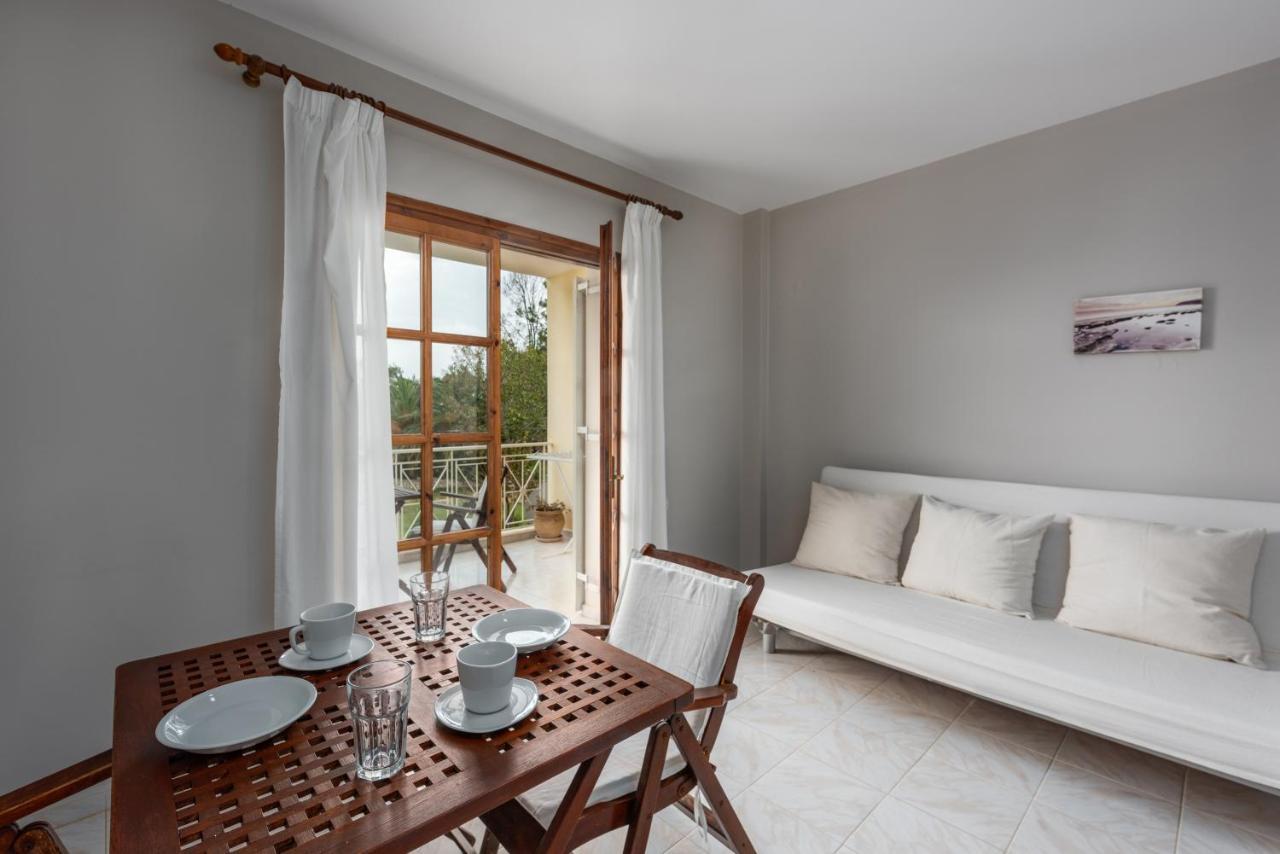 Albouro Seafront Apartments Кателиос Екстериор снимка