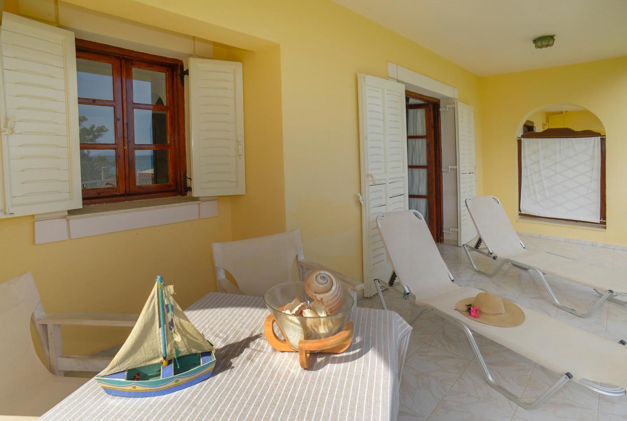 Albouro Seafront Apartments Кателиос Екстериор снимка