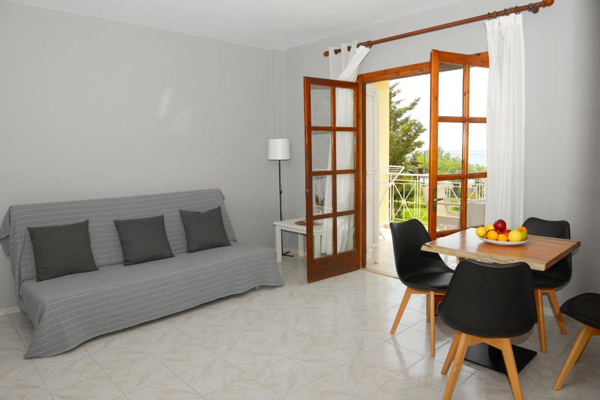 Albouro Seafront Apartments Кателиос Екстериор снимка