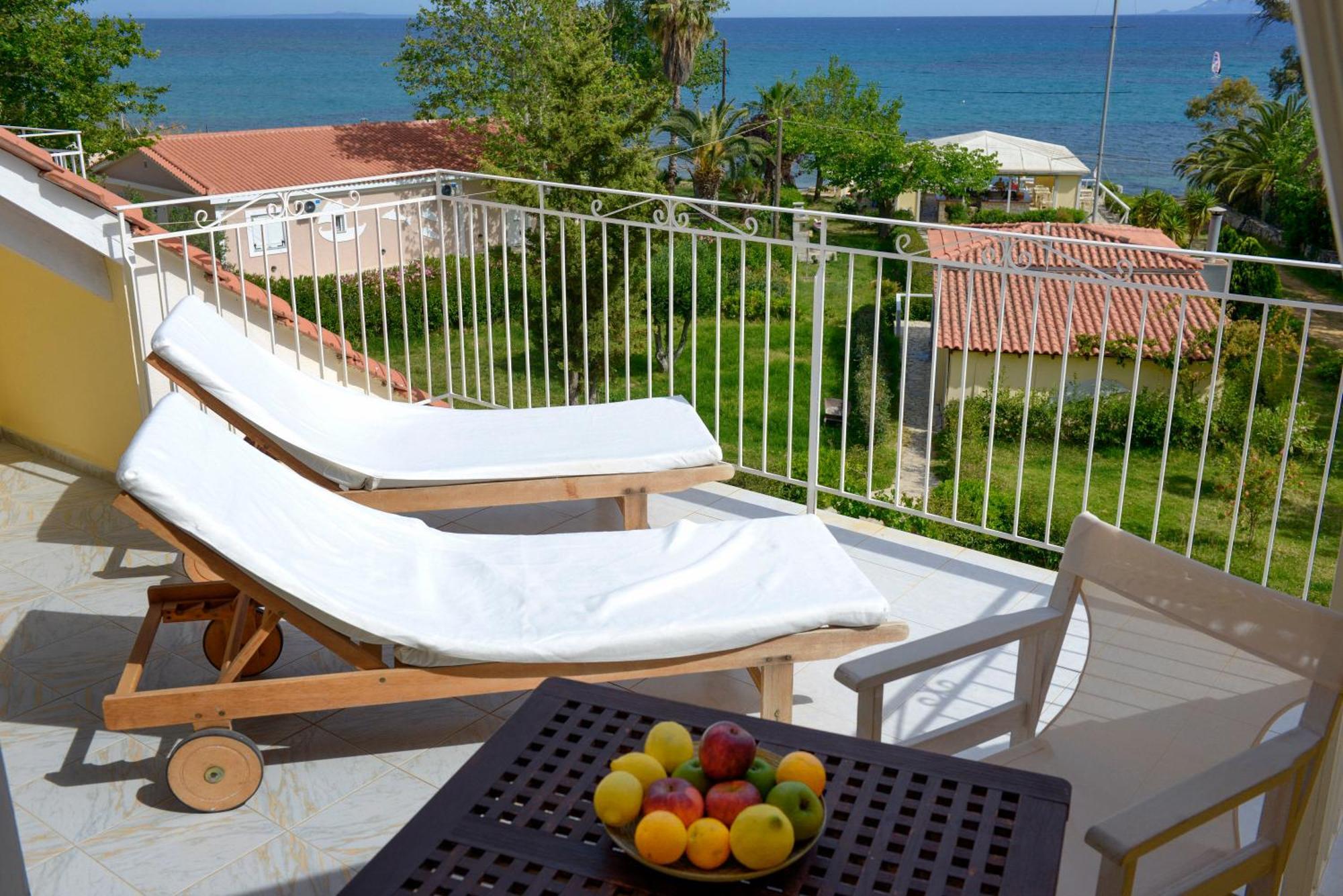 Albouro Seafront Apartments Кателиос Екстериор снимка