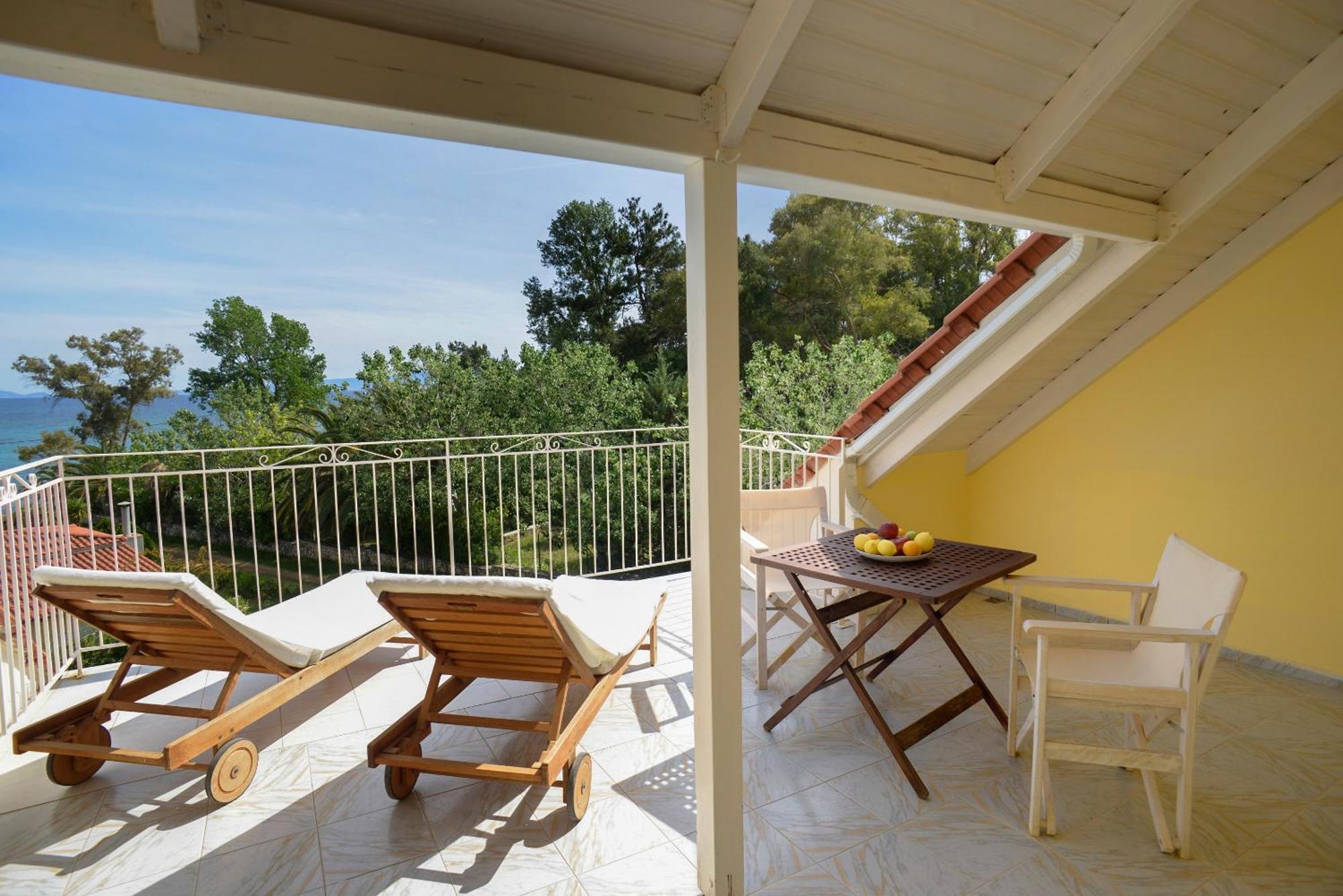 Albouro Seafront Apartments Кателиос Екстериор снимка