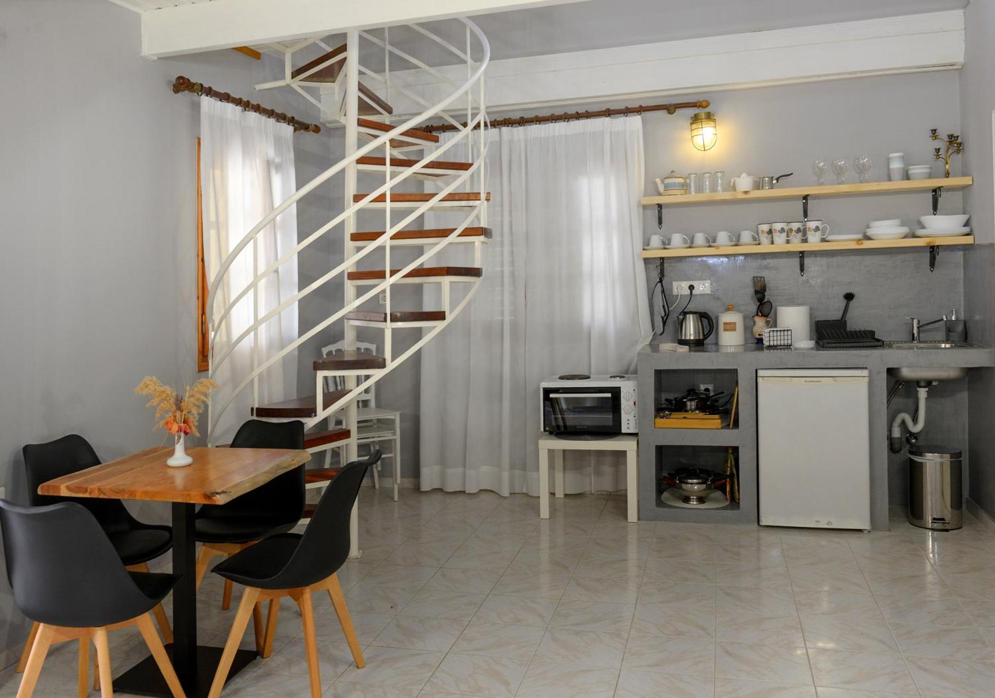 Albouro Seafront Apartments Кателиос Екстериор снимка