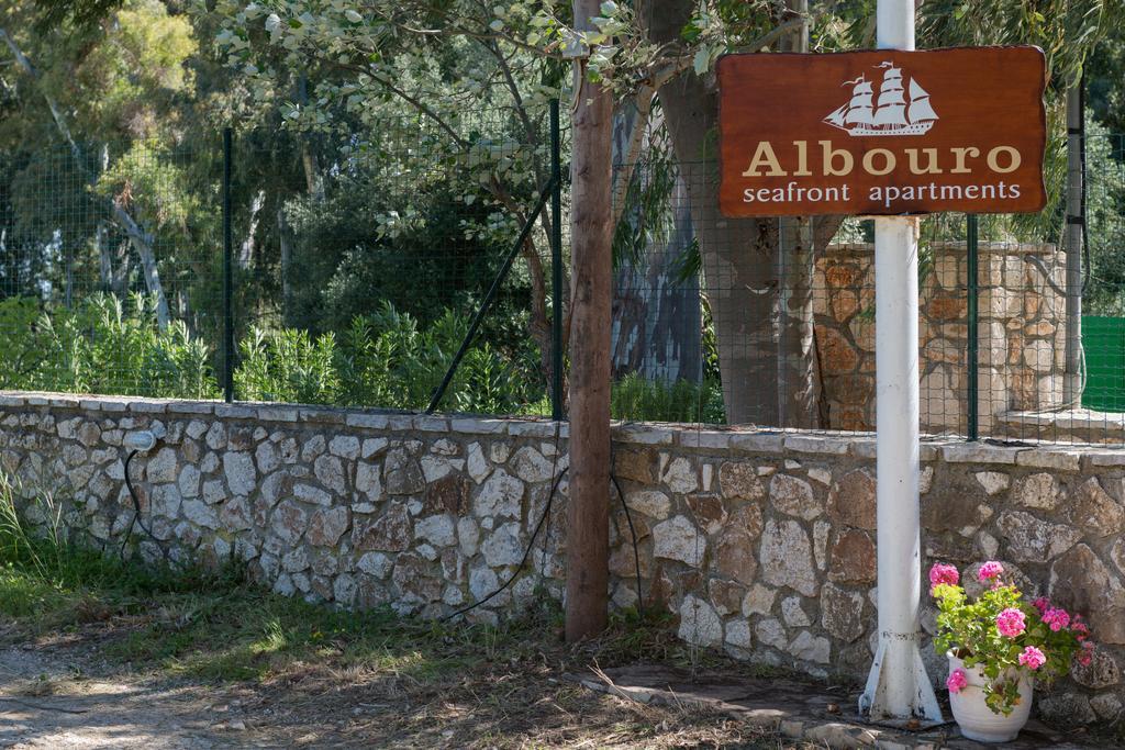 Albouro Seafront Apartments Кателиос Екстериор снимка