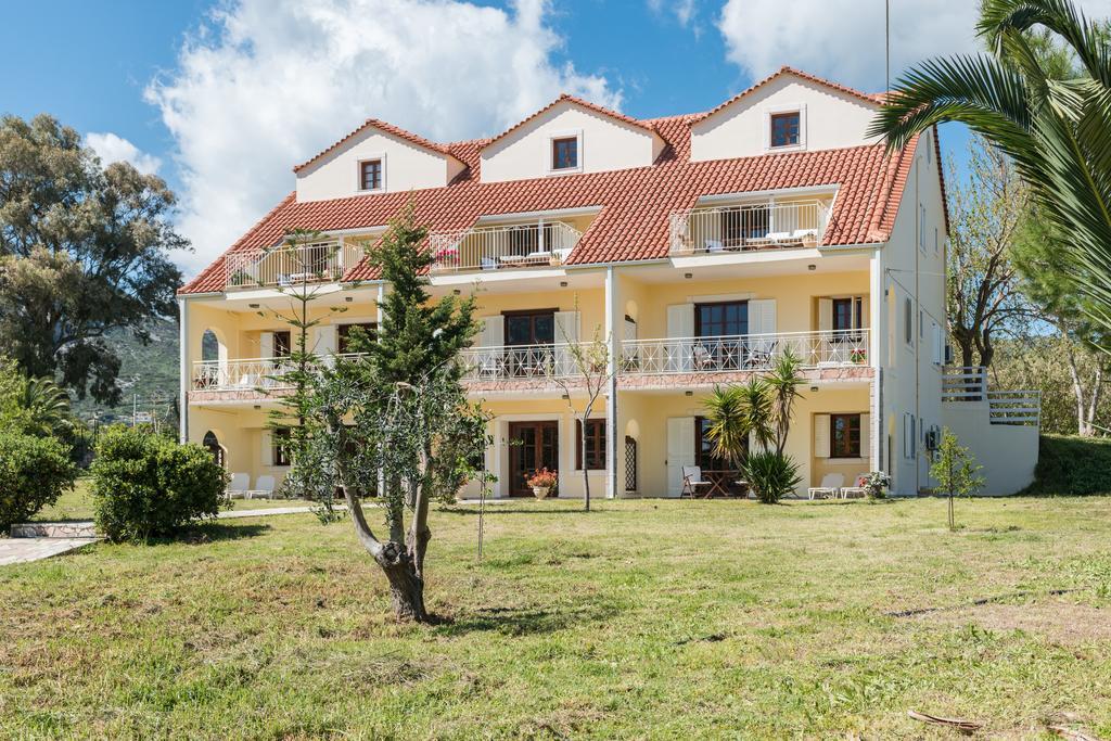 Albouro Seafront Apartments Кателиос Екстериор снимка