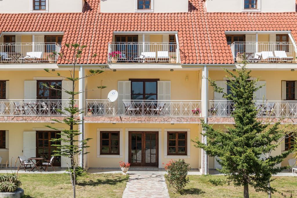 Albouro Seafront Apartments Кателиос Екстериор снимка