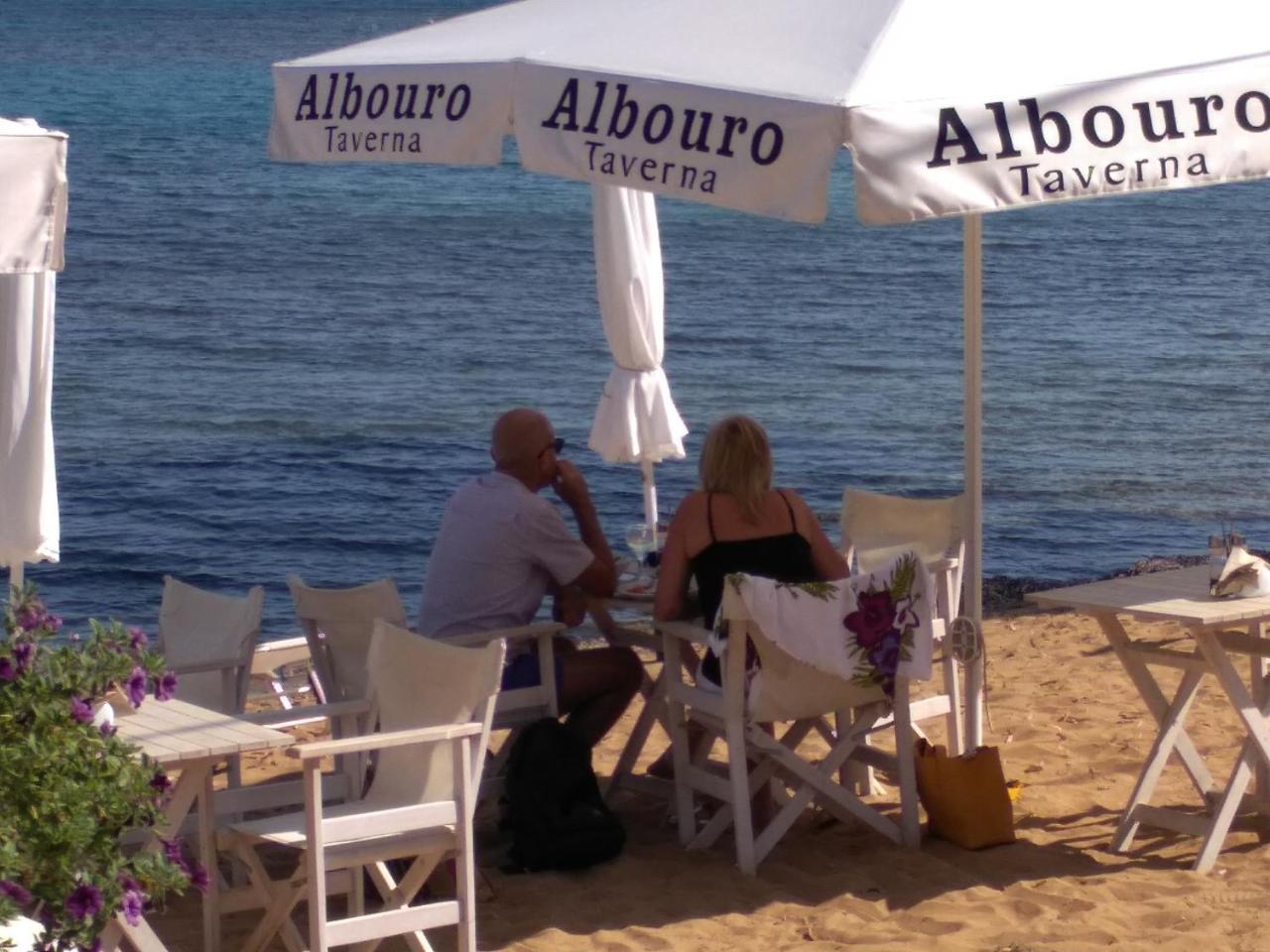 Albouro Seafront Apartments Кателиос Екстериор снимка